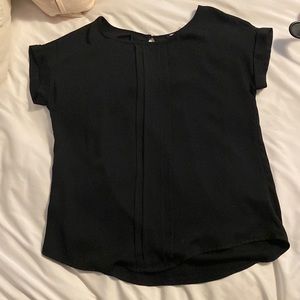 Black classy blouse. Perfect for work!